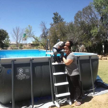 Akwela Guest Farm Hotell Bloemfontein Eksteriør bilde