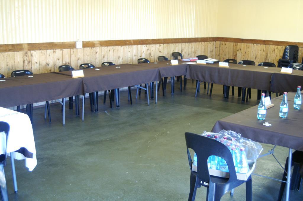 Akwela Guest Farm Hotell Bloemfontein Eksteriør bilde