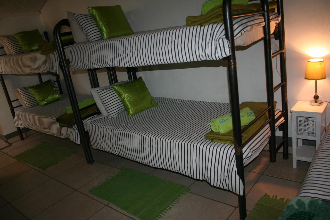 Akwela Guest Farm Hotell Bloemfontein Eksteriør bilde