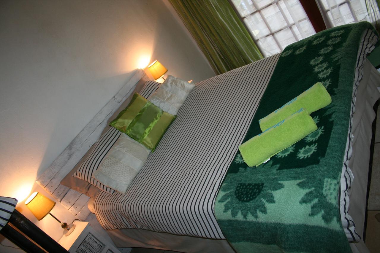 Akwela Guest Farm Hotell Bloemfontein Eksteriør bilde